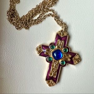 Vintage Avon gold tone enamel cross pendant necklace